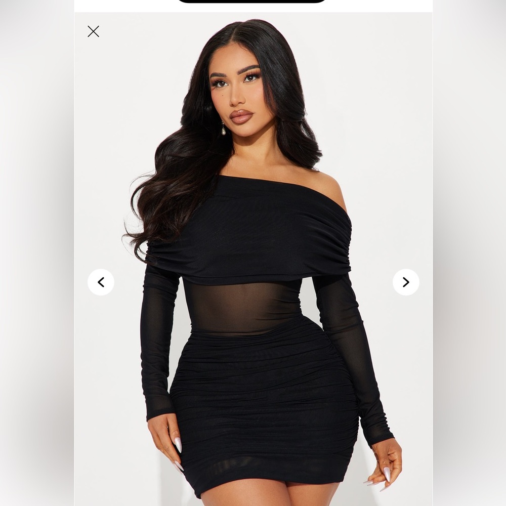 Adeline Off Shoulder Mini Dress - Black
L